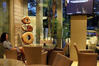 De'Corner Guest House Malang Exterior photo